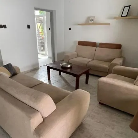 Apartment Boni *
